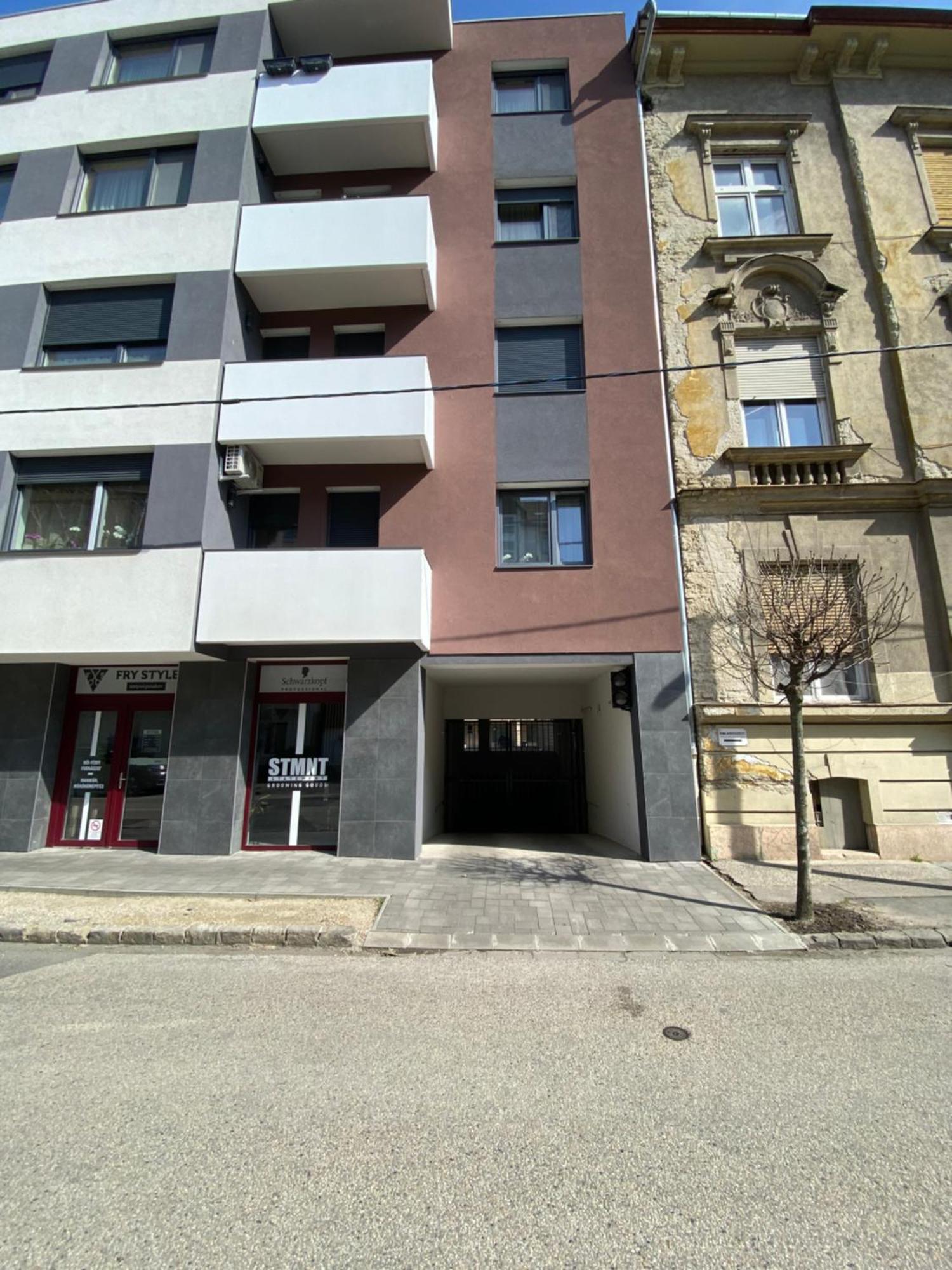 T27 Apartments Free Parking Ingyenes Zart Parkolo Gyor Luaran gambar